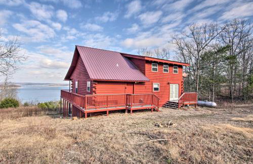 Large Cabin with Deck Overlooking Norfork Lake! - Foto 3