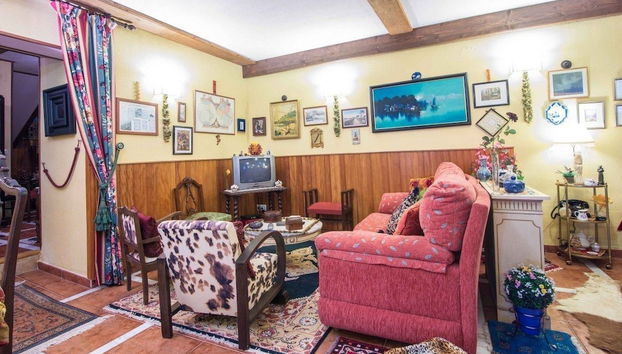 Coin salon dans le hall