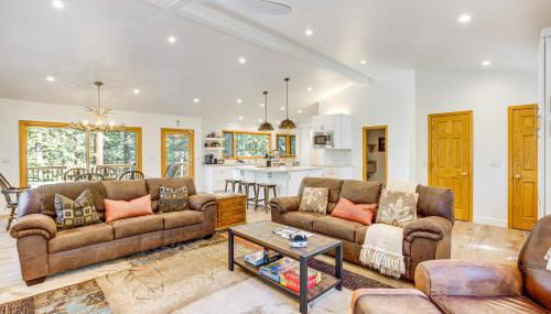 4 Mi to Slopes Family-Friendly Stateline Home! - Foto 4