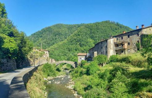 1 Bedroom Stunning Home In Palagnana - Foto 22