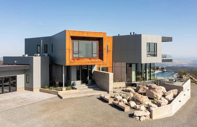 Belleza by Avantstay Hilltop Mansion w/ Pool, Panoramic Views & Ultra Modern Interior - Foto 45