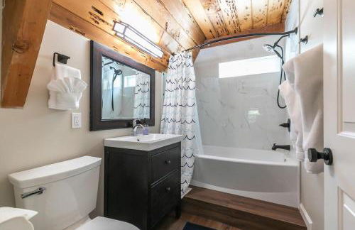 Rustic and Modern 3BDR Tahoe Cabin - Foto 22