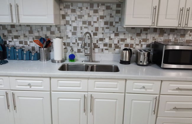 New Kingston Guest Apartment at Donhead - Foto 29