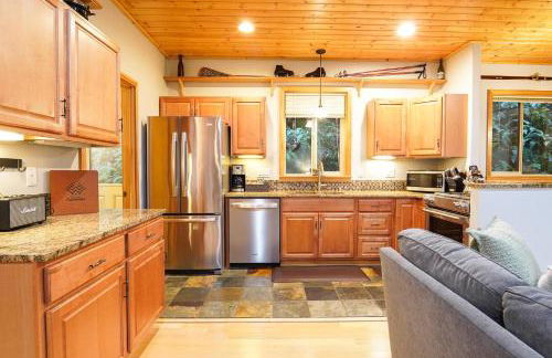 Snowline Hillside Chalet - Foto 9