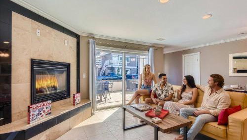 Awesome 3BR 2BTH 1 Block To Beach C2 - Foto 3