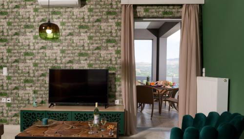 Majestic Villa - Photo 4