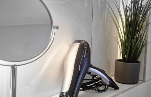 Blue Sky Flat, Apartment, 73qm, bis 6 Personen, Neubau Süd-Balkon mit Lounge-Möbeln, Schwarzwald-PLUS inkl 80 Gratis-Attraktionen täglich - Photo 15