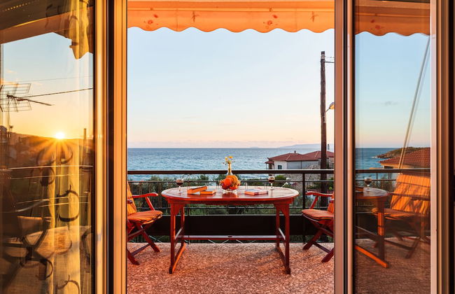 Sunset Serenity - Kardamili Seaside Getaway - Foto 20