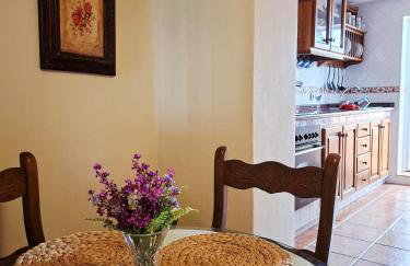 Casa Luciíta: Agradable con chimenea, patio y BBQ. - Foto 36