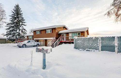 Riverside Retreat Cozy Fairbanks Home with View - Foto 28
