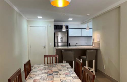 Apartamento com piscina em quatro ilhas - Foto 9
