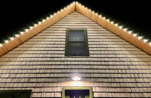 Brand NEW Cabin in the pines - Foto 58