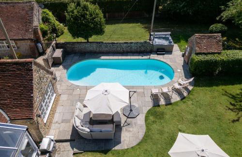 Marble Bridge Farm by The Butler Collection - Photo 2