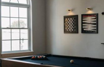 Modern 3BR Near NYC with Pool Table Sleeps 11 - Foto 3