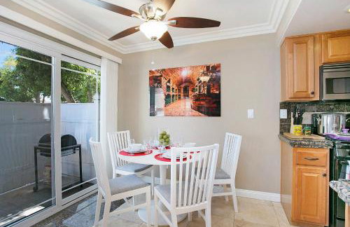 Multi-Level 2BR-Fast WiFI-Free Parking -CM-1 - Foto 3