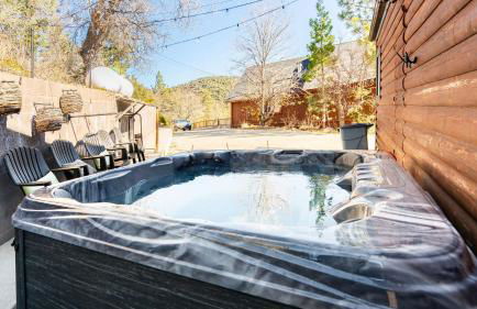 Scenic North Shore Stay w Games Near Snow Summit Lakeview Lodge by AvantStay - Foto 7