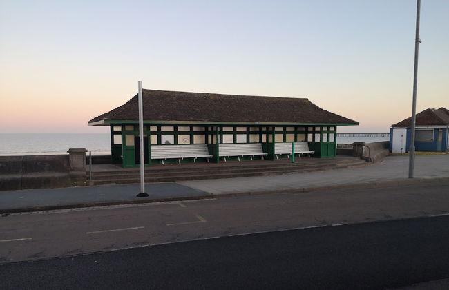 Lovely 2-bed Caravan in Walton on the Naze - Foto 5