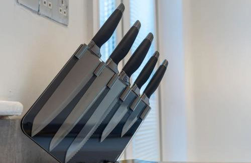 Modern & Stylish 2 Bed Home in Whitehaven - Photo 13