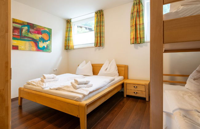 Christine EG - Foto 18