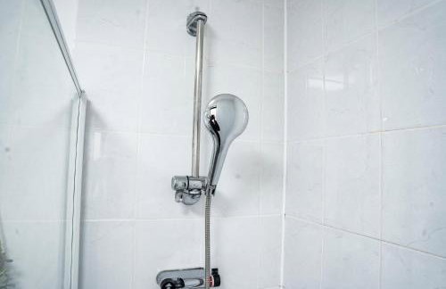 Modern Luxurious Apartment with Balcony - Foto 23