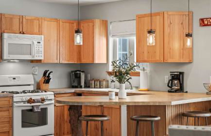 Mountain Hideout by Avantstay Game Room + Deck - Foto 34