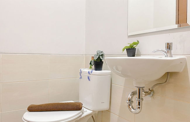 Great Deal And Homey Studio Apartment At Transpark Juanda Bekasi Timur - Foto 15