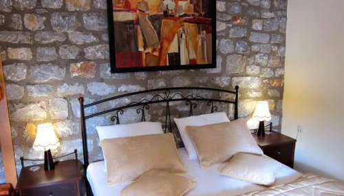 Estia Holiday - Foto 2