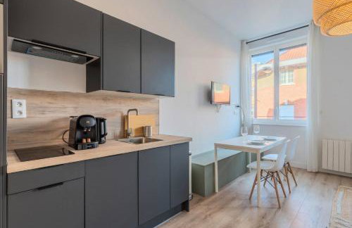 1 bedroom apartment in city center with parking - Foto 9