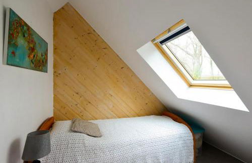 Plage700m, Maison d'hôte très calme,écrin de verdure, Sauna, Borne élect, Bord GR34 - Foto 9