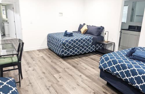 Wonderful 3 Bedroom Home Perfect for Getaway - Photo 45