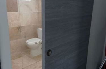 Joli gîte indépendant 2 à 4 personnes, au calme, serviettes & draps fournis, wifi, climatisation, parking gratuit - Foto 12