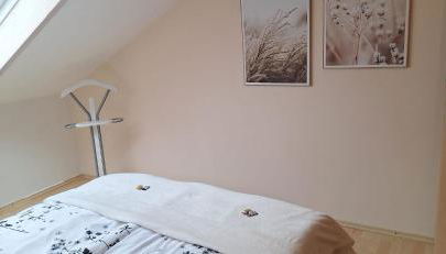 Moderne DG-Wohnung in Mainleus - Foto 3