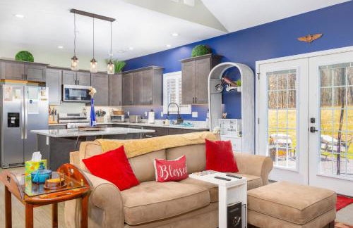 Deep Creek Retreat Hot Tub 85 inchTV all one level - Foto 16