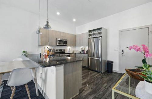 Modern 1BR near TPC Golf Free Parking and Wifi - Foto 1