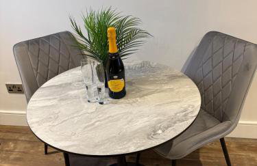 Willow Barn - Nantwich, with Hot Tub - Foto 5