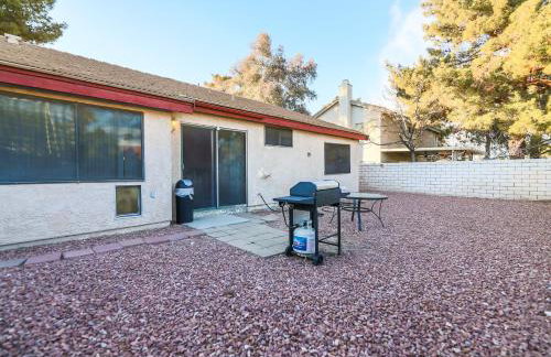 Private Oasis with Pool - Foto 58