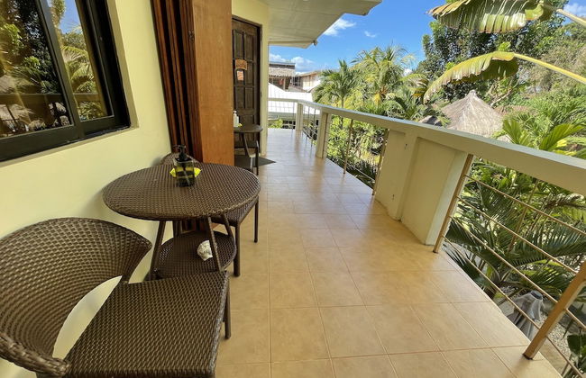 Palms Cove Resort - Photo 26