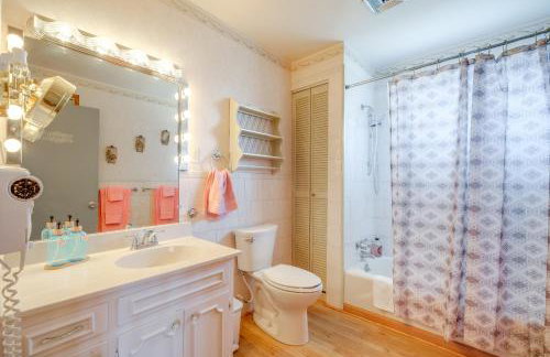 Lake Views and Private Dock Radford Retreat! - Foto 12