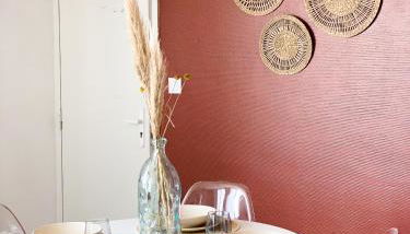 Le Grand 117 - Climatisation - Wifi - Parking proche - Foto 2