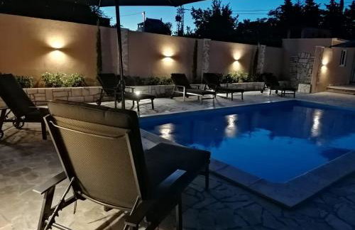 Villa Mir Pridraga - Photo 42