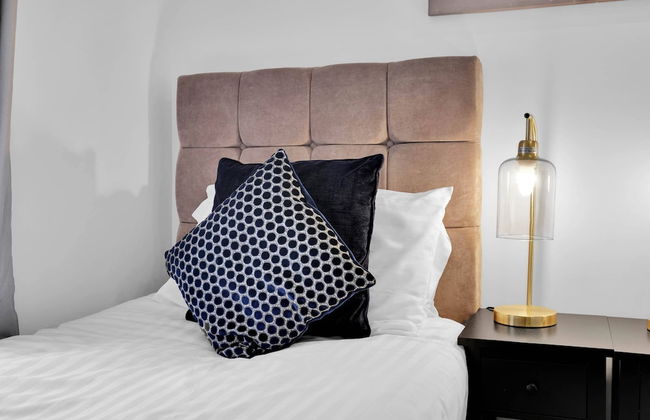 Newly Refurbished 2 Bed Hse Town Centre - Foto 3