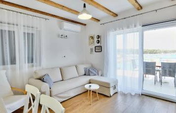 Captain's House Primošten - feel the sea - Photo 5