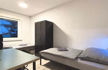 Myflat Apartment mit 6 Betten, 3 Schlafzimmern und Balkon bei Leipzig BMW, Amazon, Porsche, Messe - Foto 13