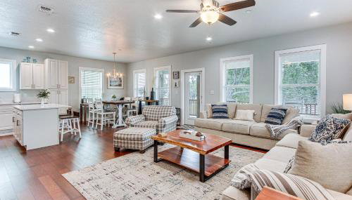 Steps to Sand! Family-Friendly Long Beach Escape - Foto 4