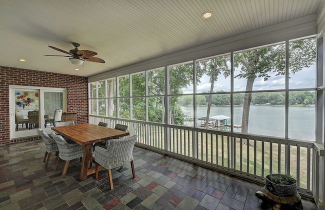 Lucky's Lake House by Avantstay Private Lake Bar - Foto 9