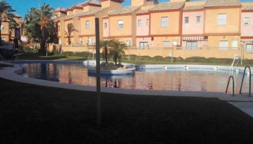 Apartment in Lepe with Pool and Garden - Foto 2