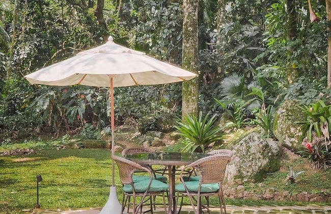 Pé na areia - Praia do Curral - Ilhabela - Foto 46