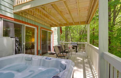 Blue Ridge Getaway with Hot Tub and Seasonal View! - Foto 29