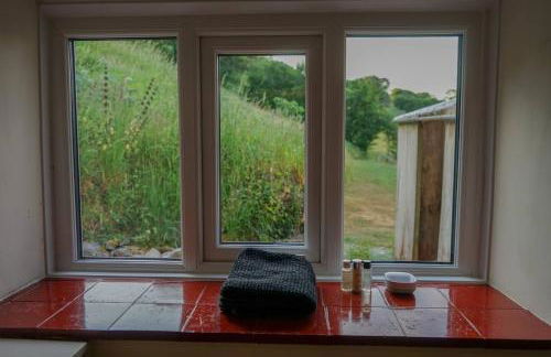 18th-Century Farmhouse with Countryside Views - Foto 38