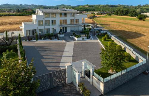Villa Teresa Apartments - Foto 2